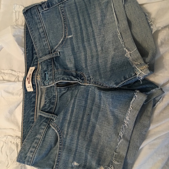 Hollister Pants - Hollister shorts